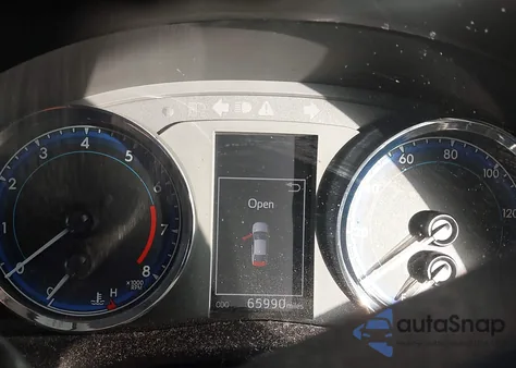 2018 Toyota Corolla Se from USA, damaged, VIN 5YFBURHE8JP748472